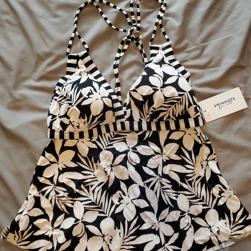 Black Posie Loop Strap Tankini Top